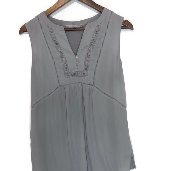 Daniel rainn women’s top small grey - Picture 2 of 6